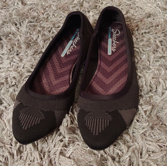 skechers flats memory foam